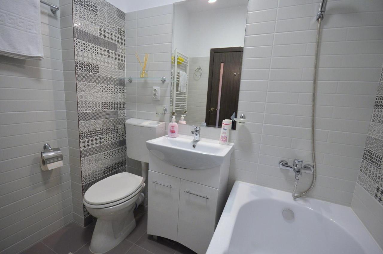 Rya Home 1 Бухарест Экстерьер фото